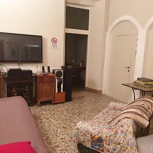 2* Guest house La Casa Di Daniele